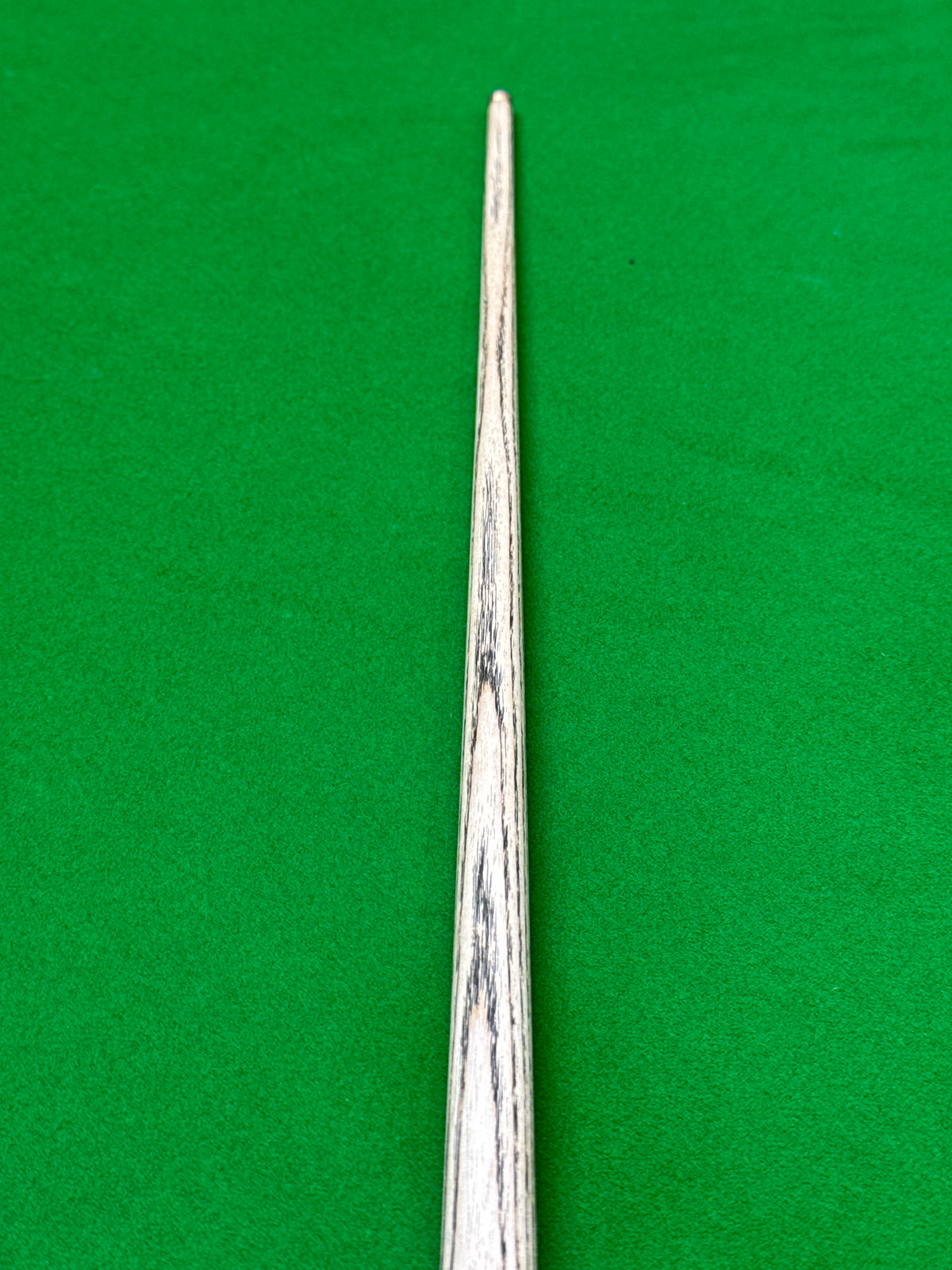 EBS Signature 012