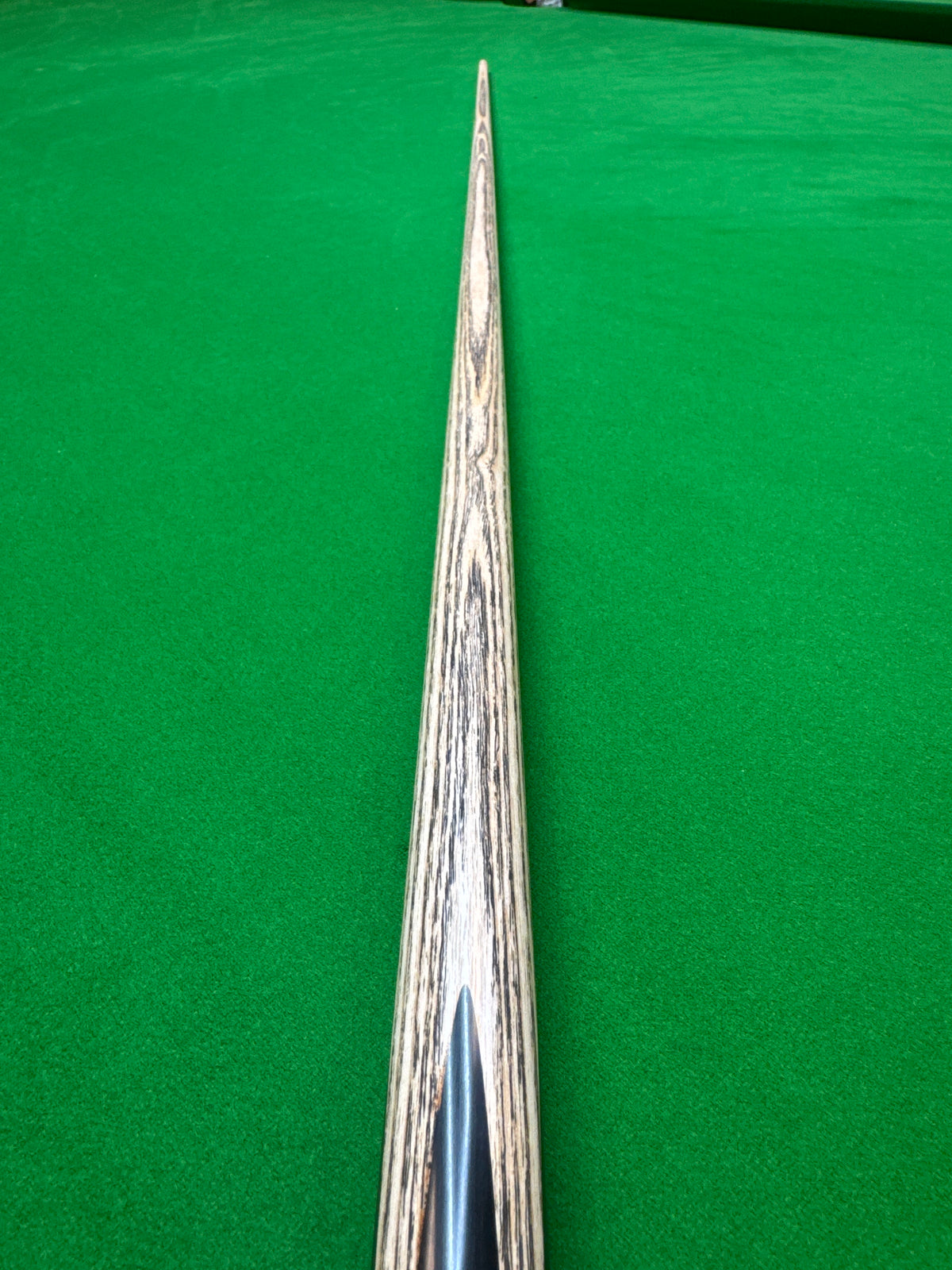 EBS Signature 014