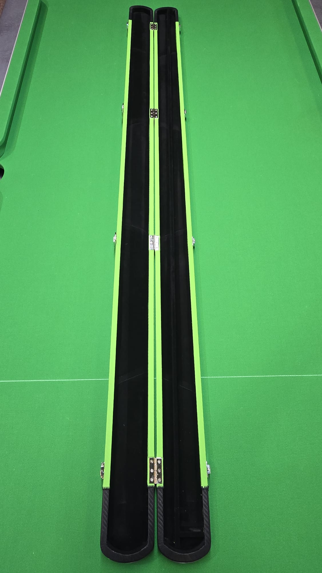 EBS Signature Carbon Green